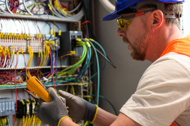 Best Electrical Contractors for Businesses  in Divernon, IL